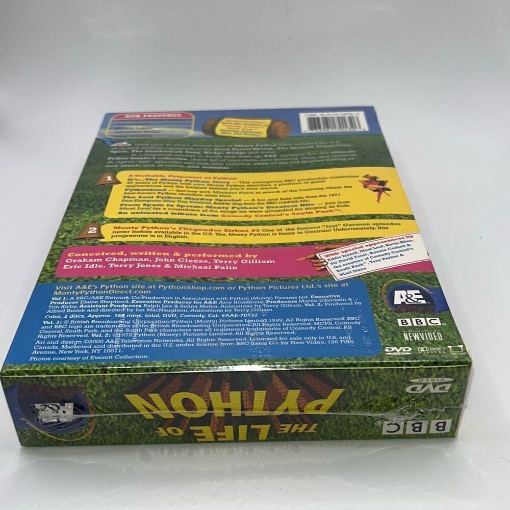 Lot of Monty Python DVDs Life of Python, Holy Grail, and Live! - Picture 15 of 16